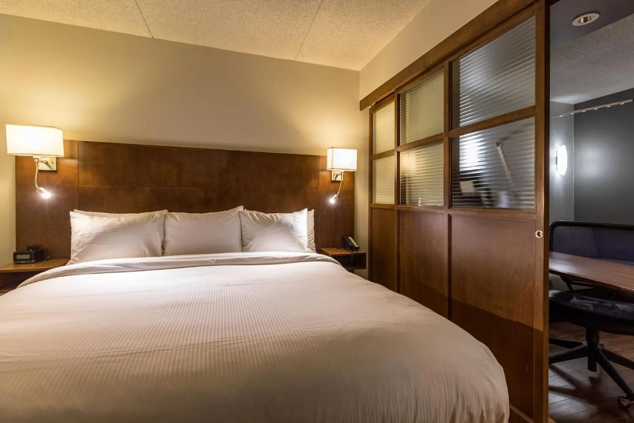 Hotel & Suites Normandin Quebec  Québec