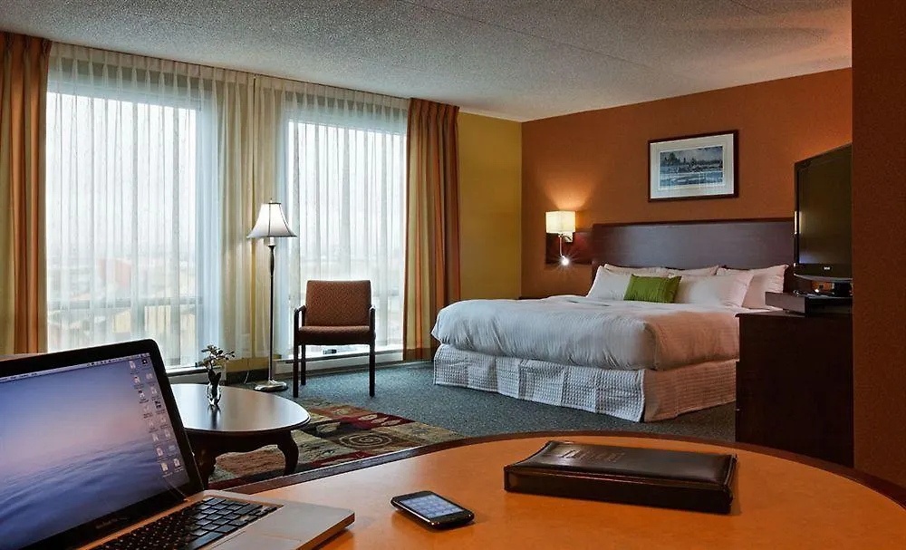 Hotel & Suites Normandin Quebec